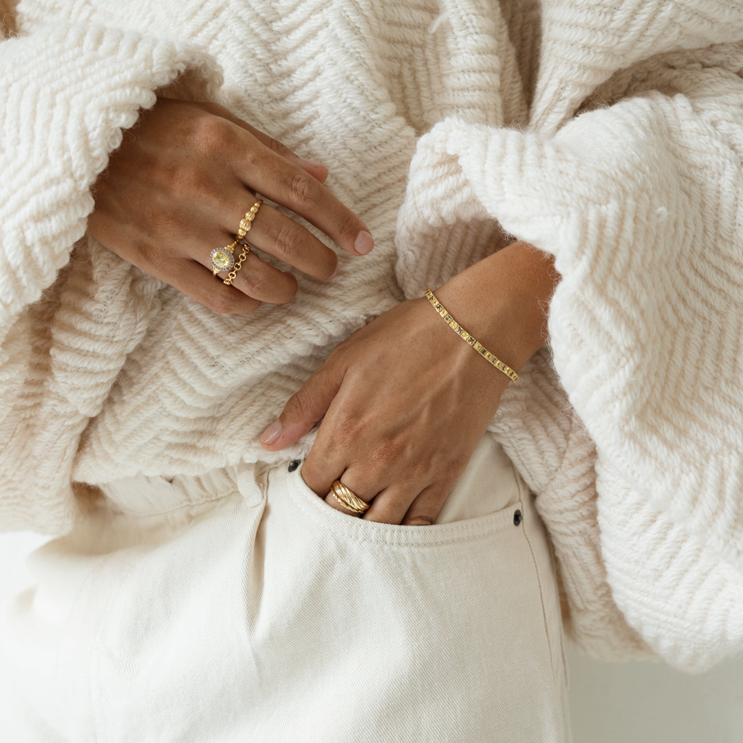 Bold twist ring - 124142Y