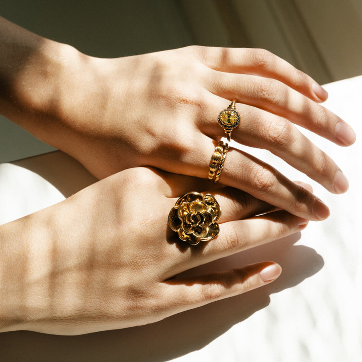 Statement ring met roos - 124136Y