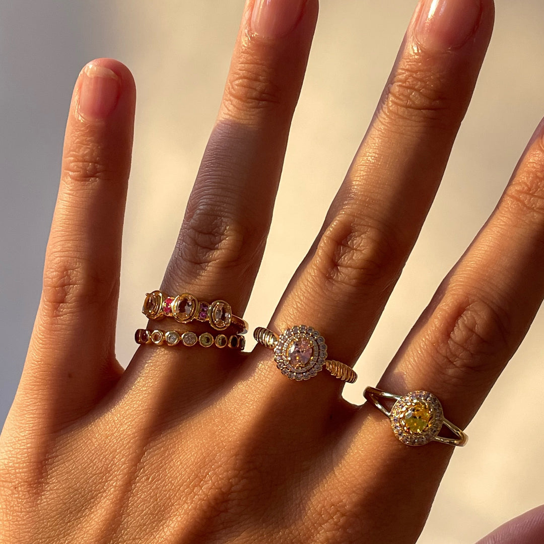 Ring met gekleurde stenen en open banddetail - 124147Y