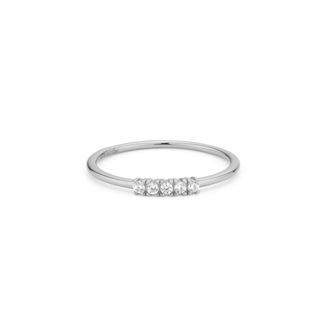 Ring met kleine witte steentjes