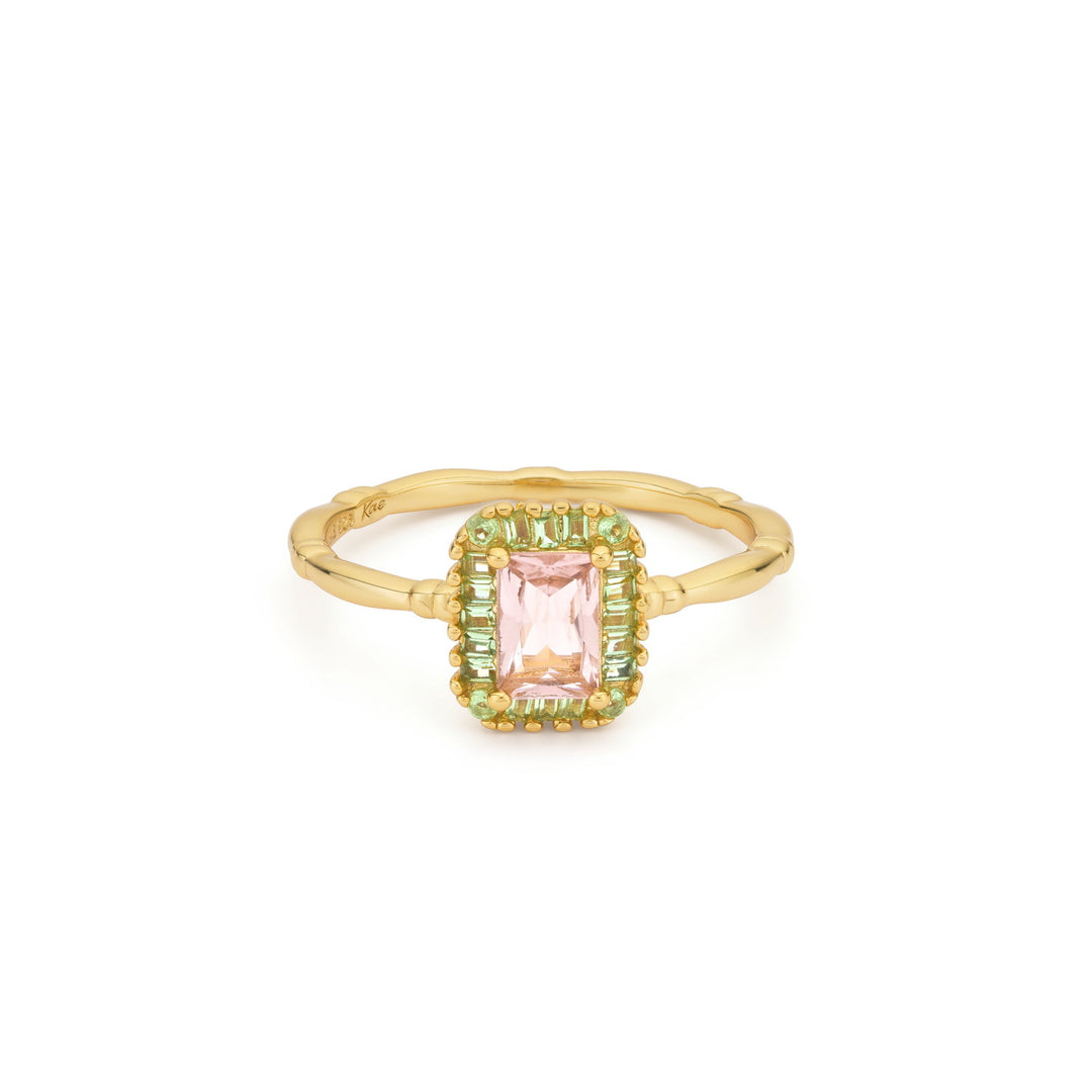 Ring with structure and colored stones