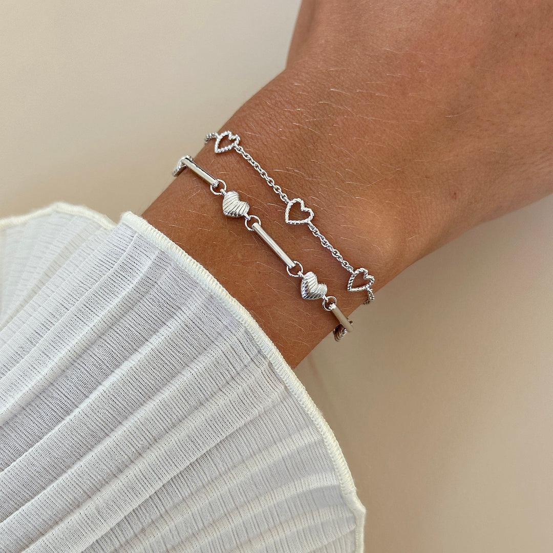 Bracelet with rope structured hearts - 22460S