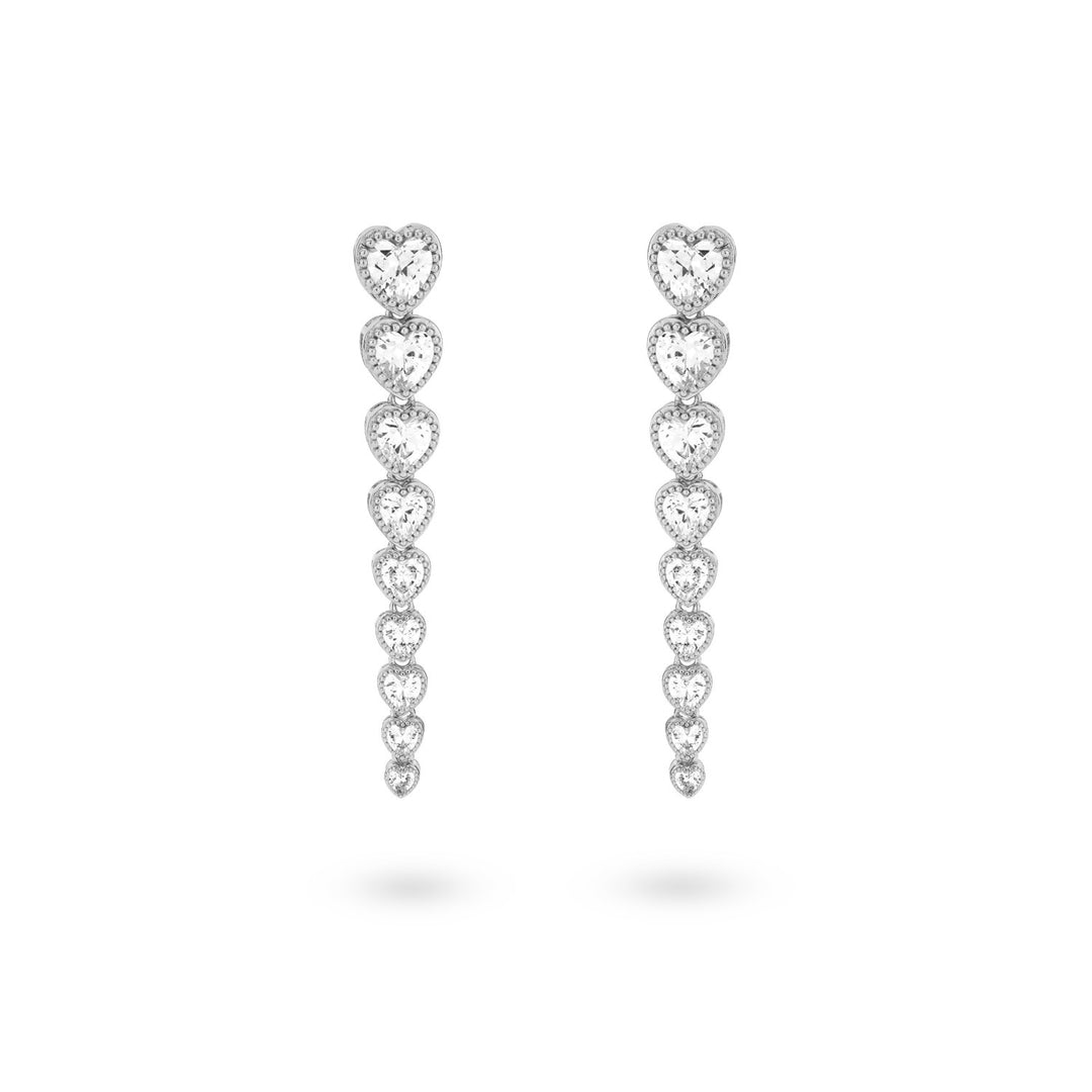 Earstud with heartshaped stones