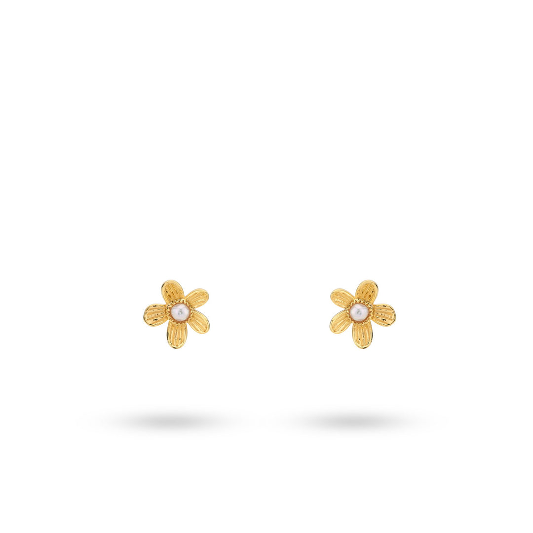 Flowershaped earstuds
