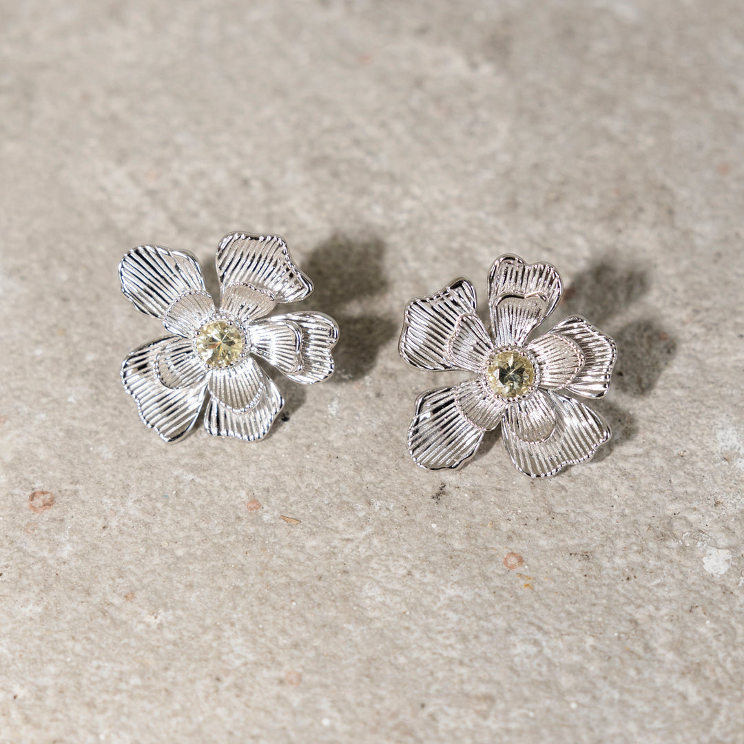 Flowershaped statement earrings - 42496S