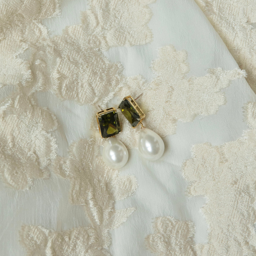 Bold olive drop earrings