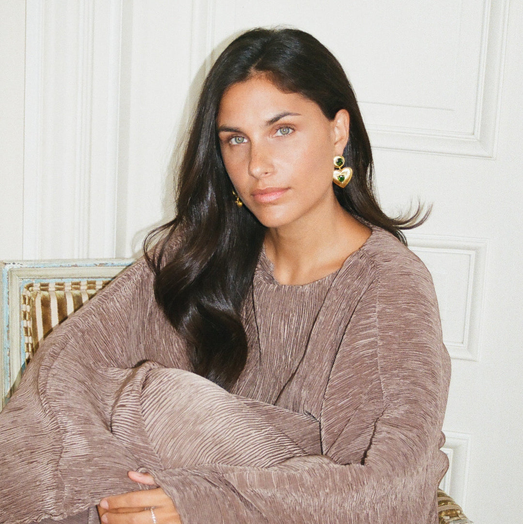 Bold peridot heartbeat earrings