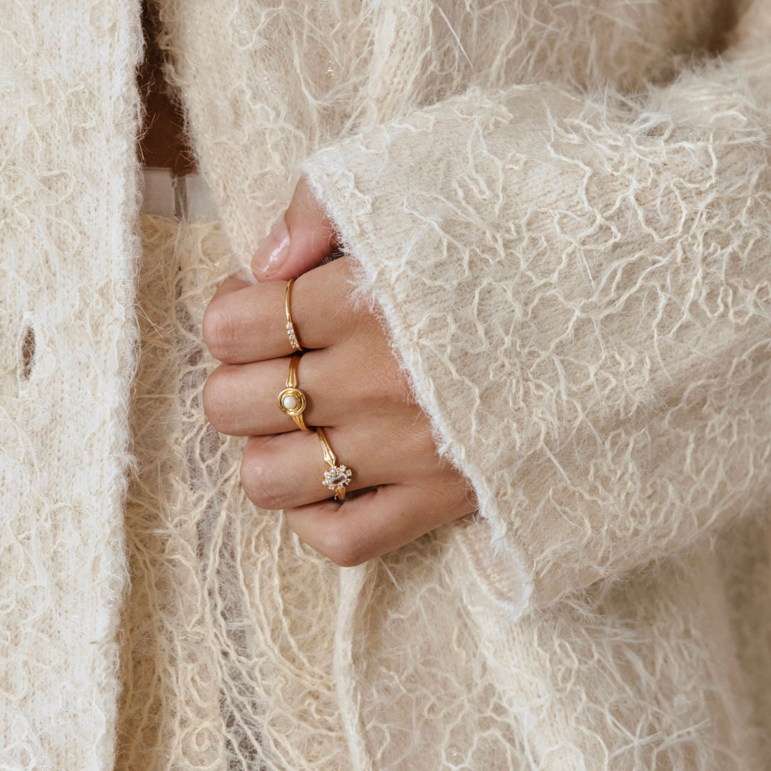 Ring met kleine witte steentjes - 124151Y