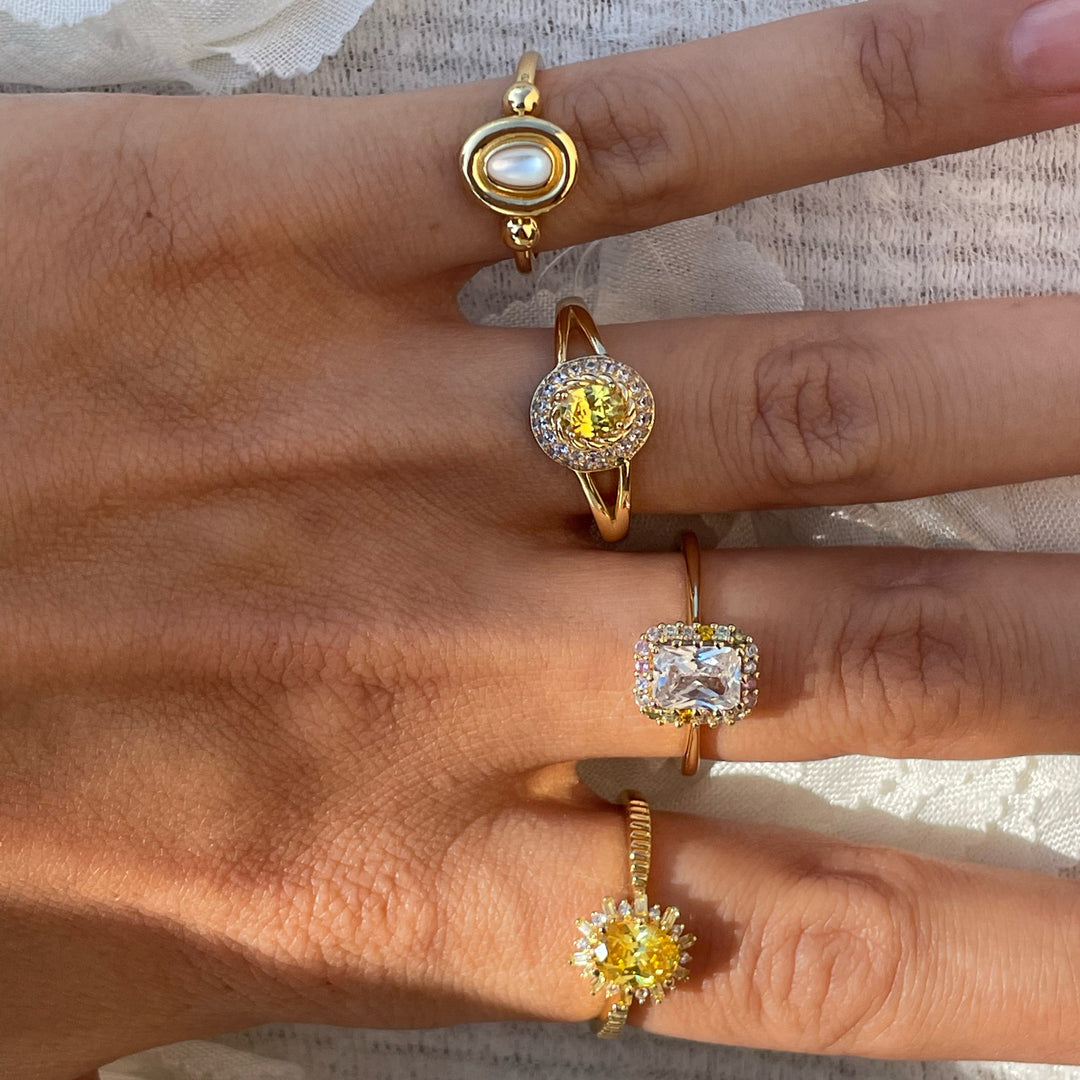 Ring with colored stones and structured band - 124148Y