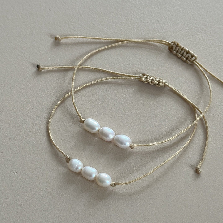 Rope bracelet with sweetwater pearls - 22466
