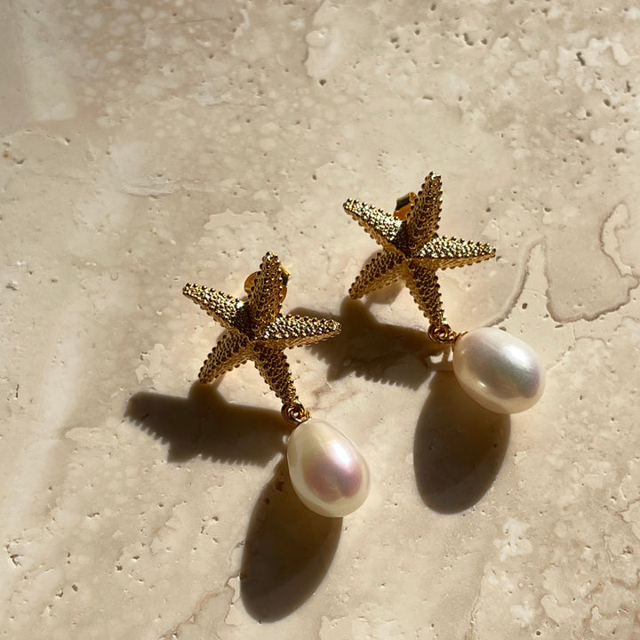 Earring with starfish and sweetwater pearl - 42488Y