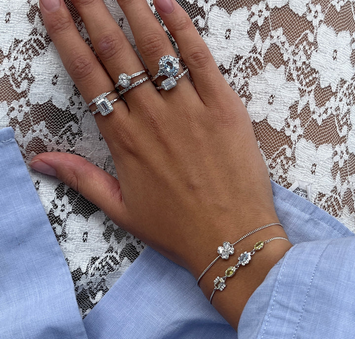 Ring met kleine witte steentjes - 124151S