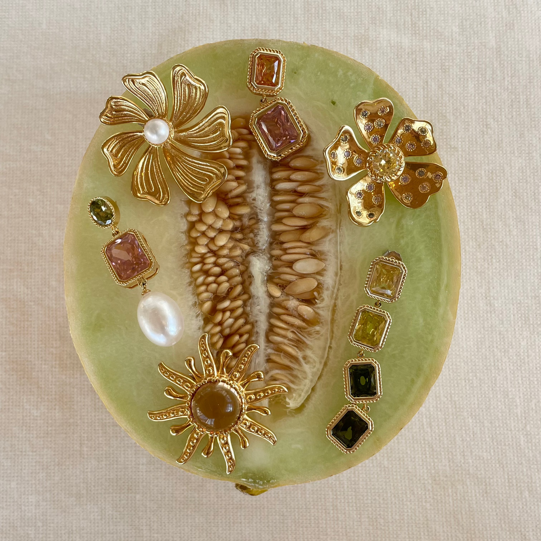 Bold sun earring with brown stone - 434002B