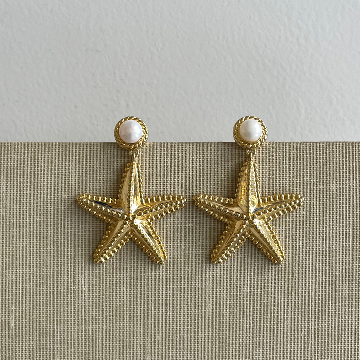 Bold earring starfish with sweetwater pearl - 434008B