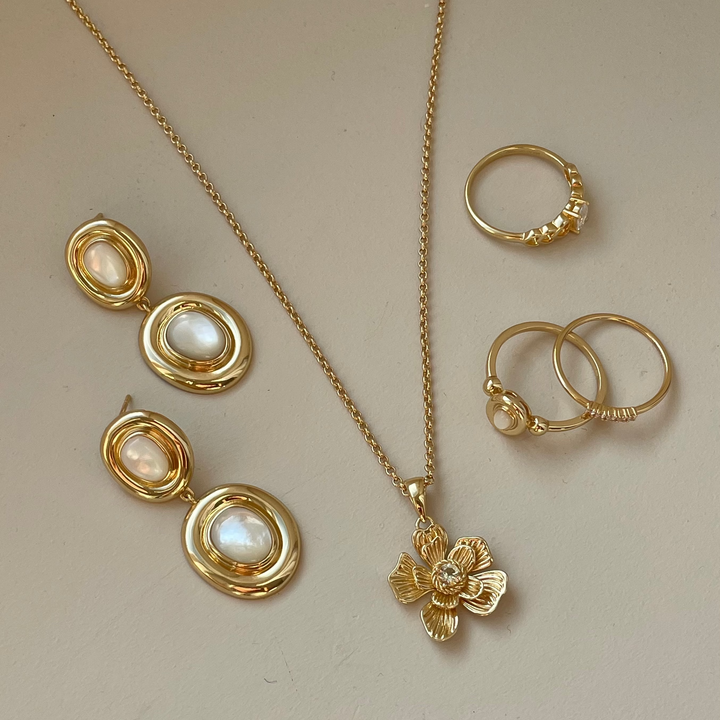 Statement oorbel met parelmoer - 424120Y