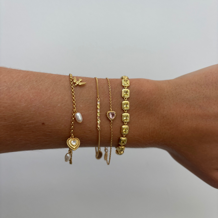 Charm bracelet with sweetwater pearls - 22498Y