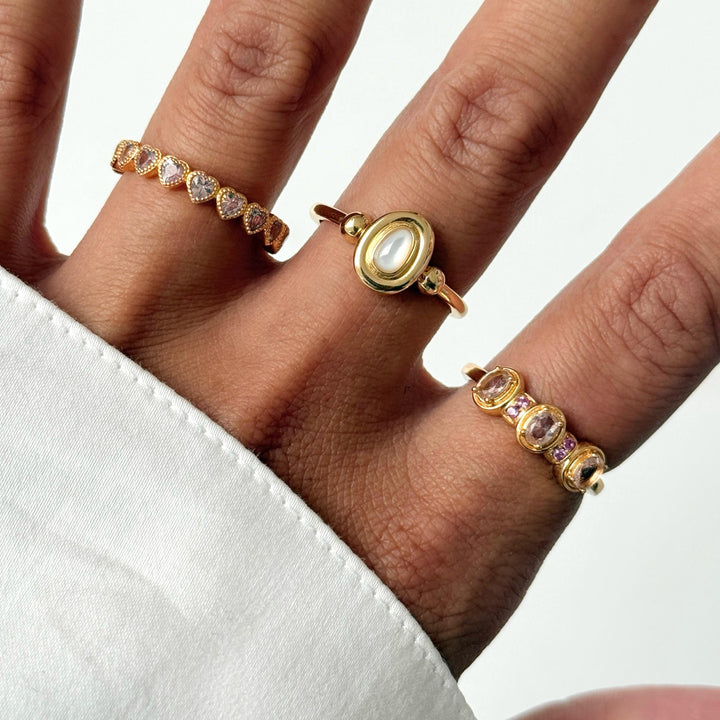 Ring with pink stones - 124144Y