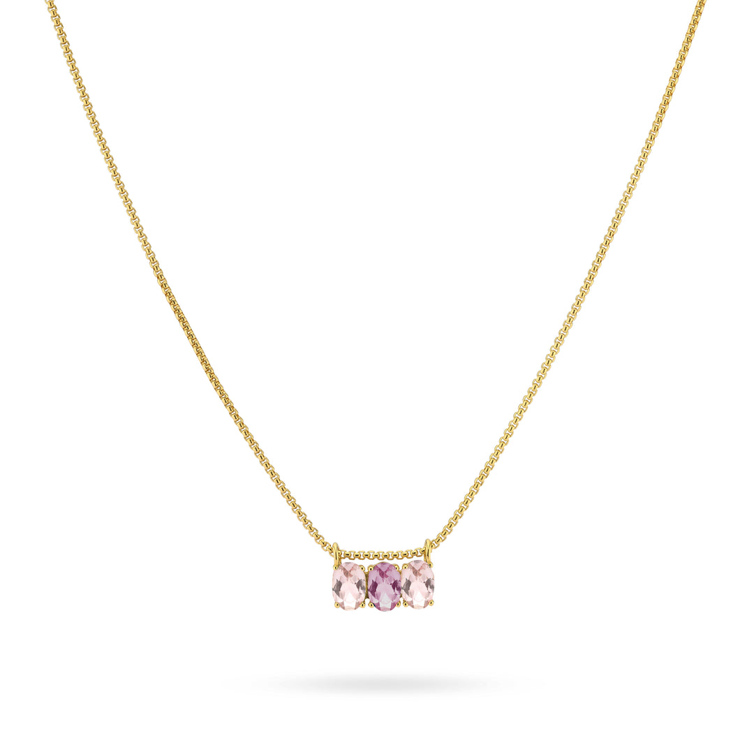Necklace with colored stones 