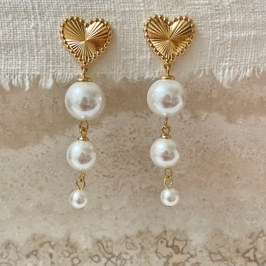 Statement earrings with heart and pearls - 42428Y