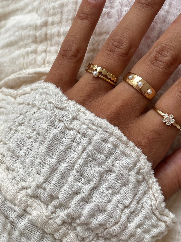 Ring with circles - 12420Y