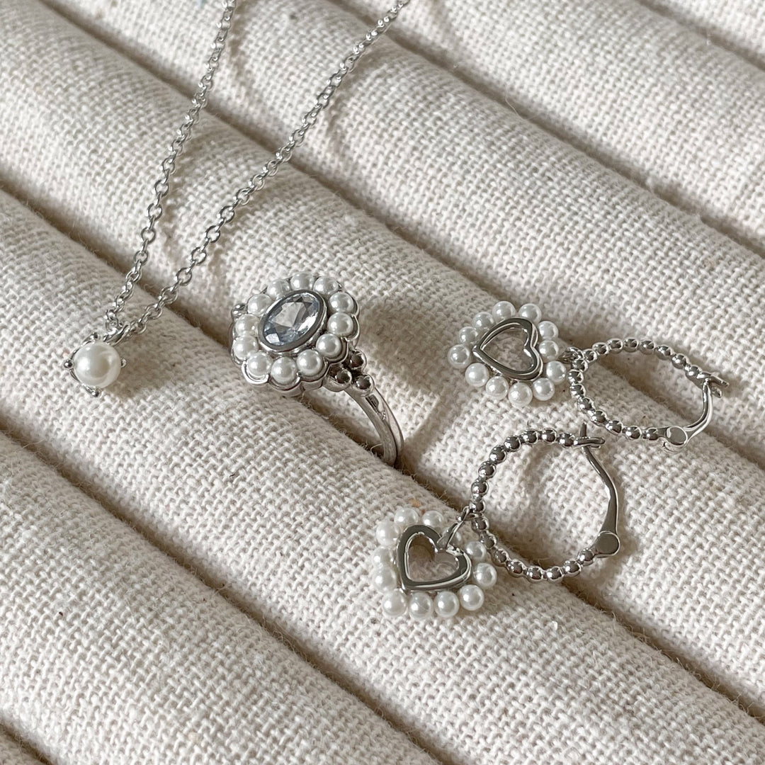 Earrings heart shaped with pearls - 42403S