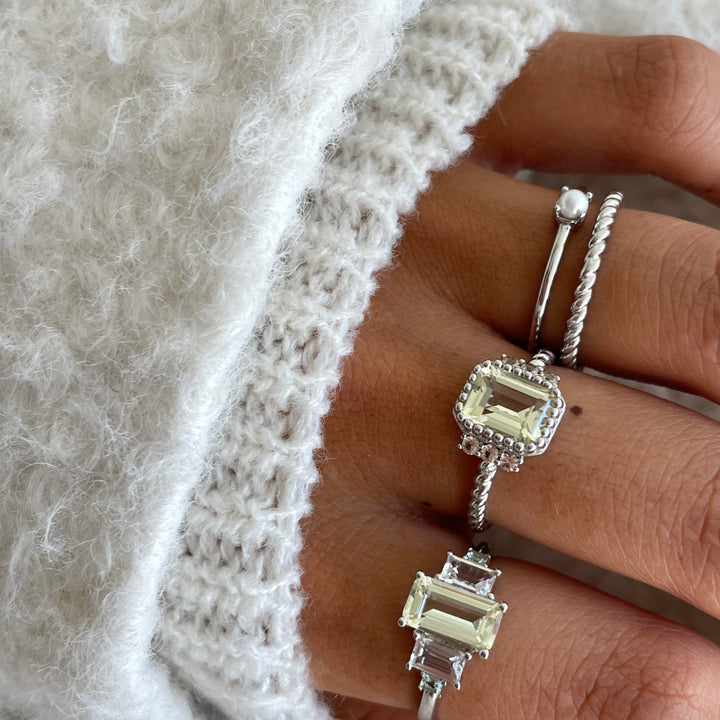 Ring met parel - 12424S